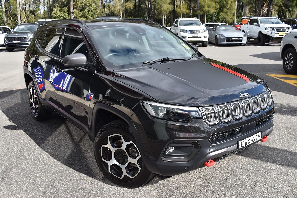 2022 Jeep Compass Trailhawk M6