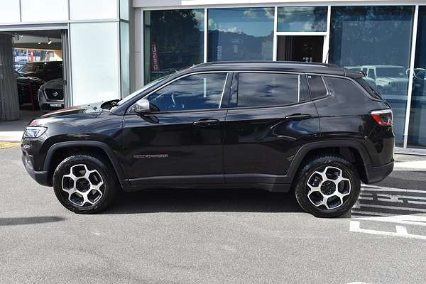 2022 Jeep Compass Trailhawk M6