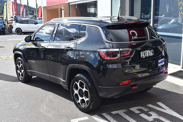 2022 Jeep Compass Trailhawk M6