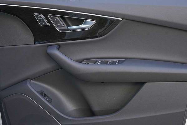 2024 Audi Q7 45 TFSI 4M