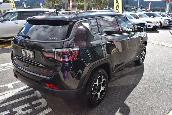 2022 Jeep Compass Trailhawk M6