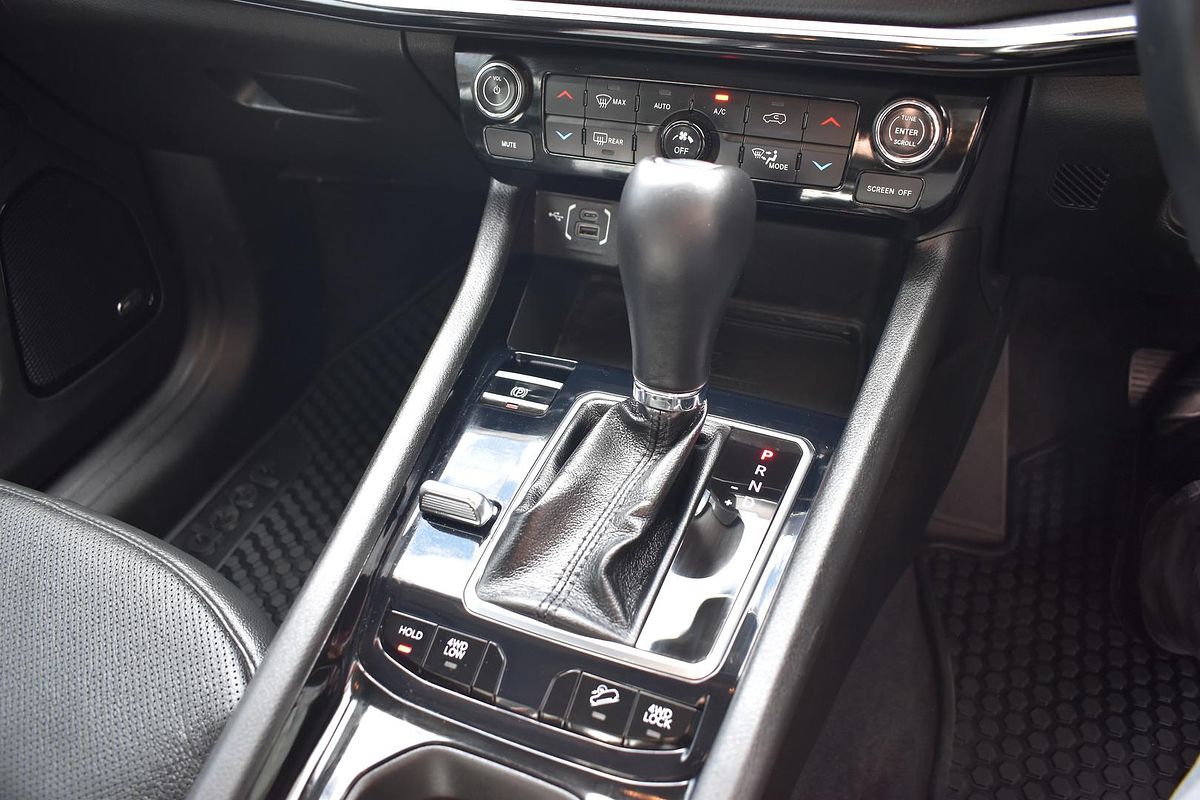 2022 Jeep Compass Trailhawk M6