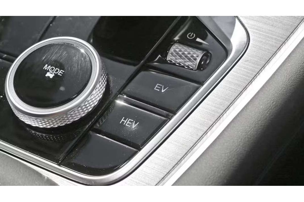 2025 Chery Tiggo 7 Super Hybrid Urban T32