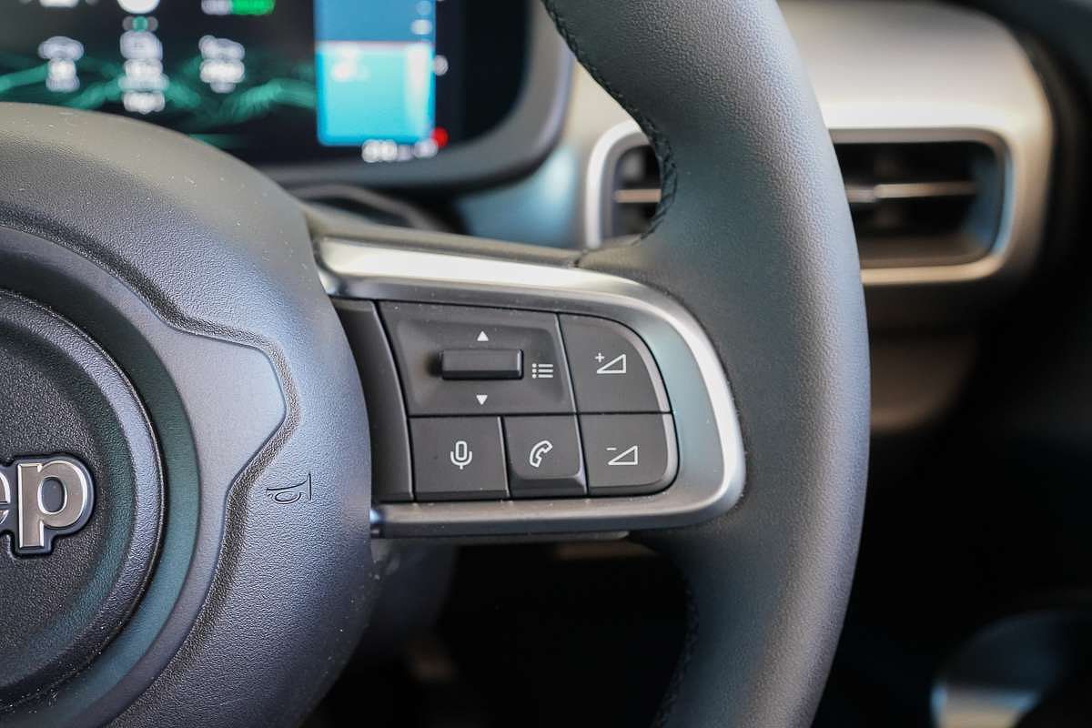2024 Jeep Avenger Limited JJ