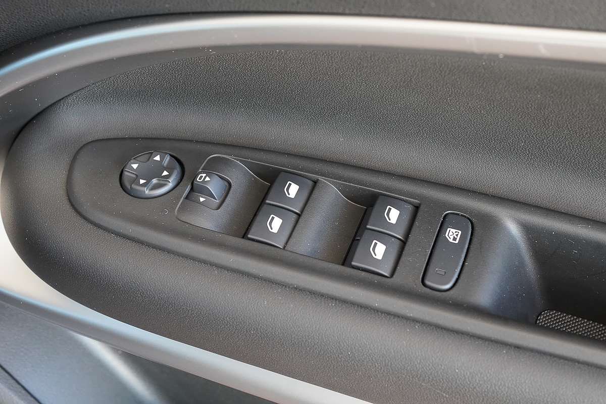 2024 Jeep Avenger Limited JJ