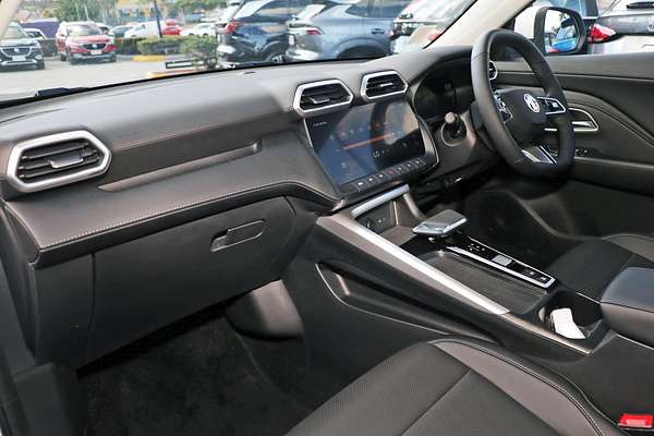2025 MG ZS Essence Turbo ZS32