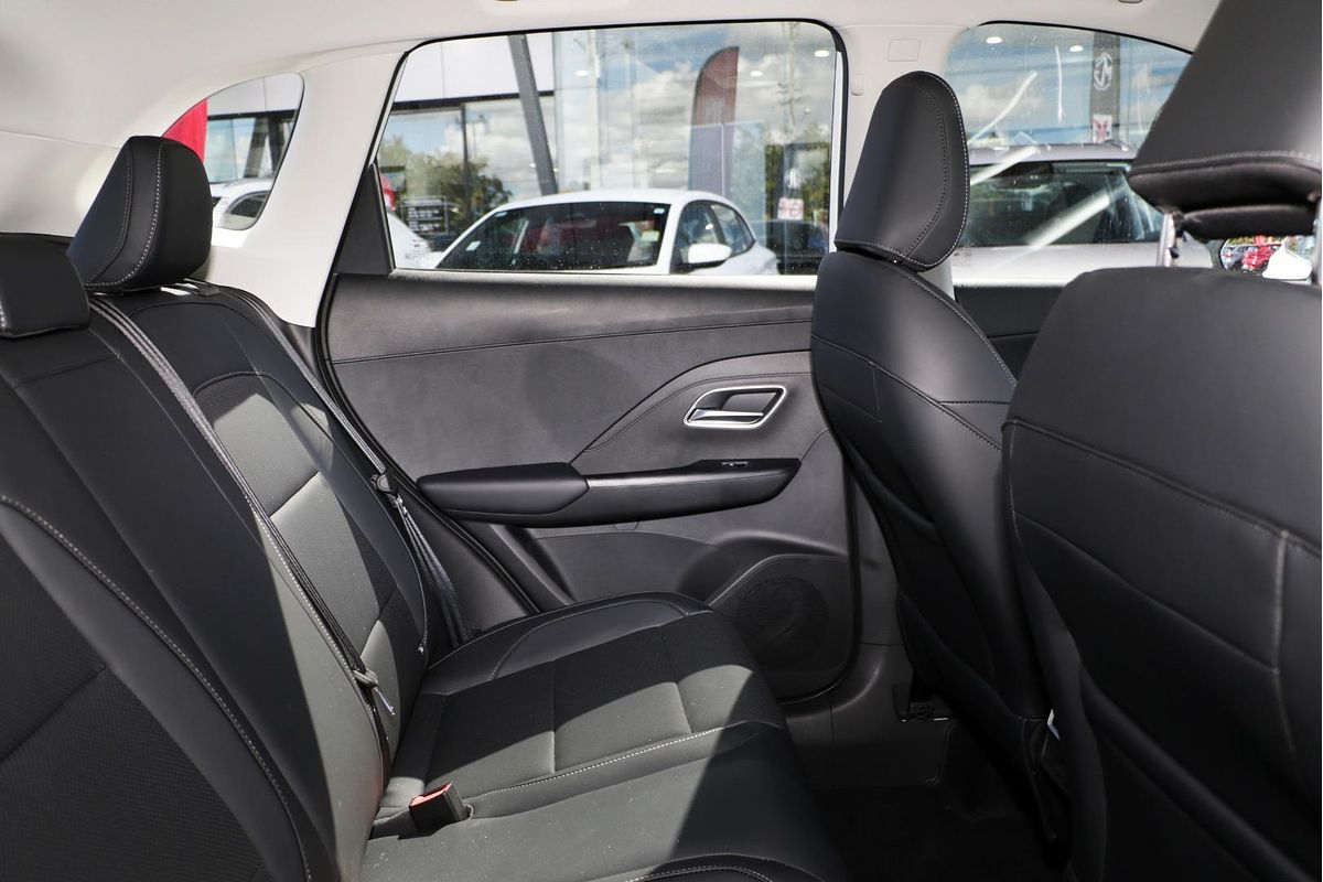 2025 MG ZS Essence Turbo ZS32