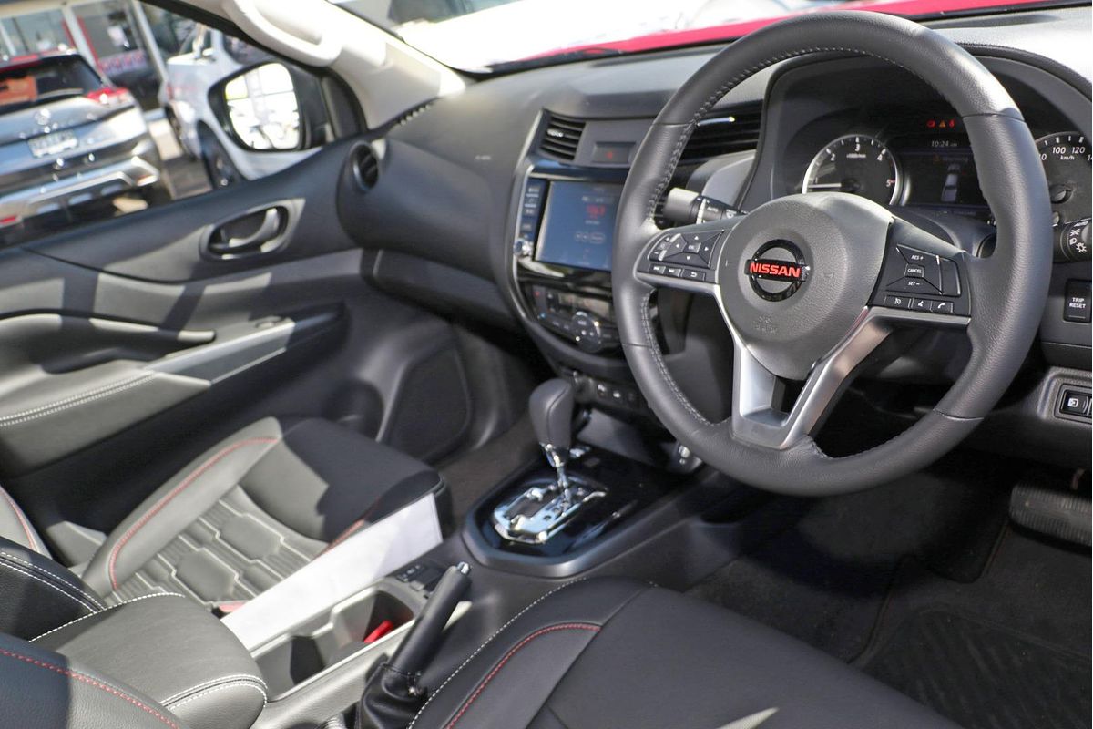2025 Nissan Navara PRO-4X D23 4X4