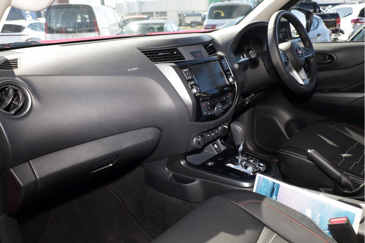 2025 Nissan Navara PRO-4X D23 4X4