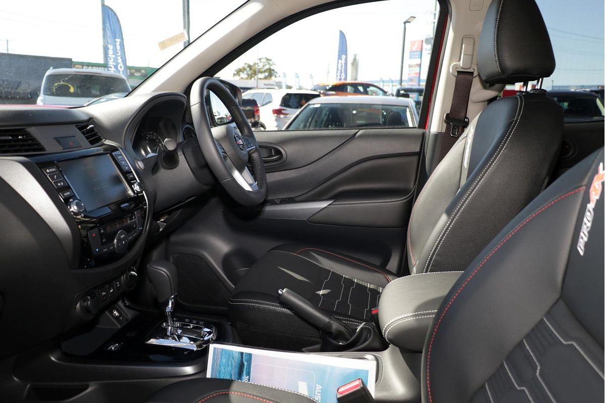 2025 Nissan Navara PRO-4X D23 4X4