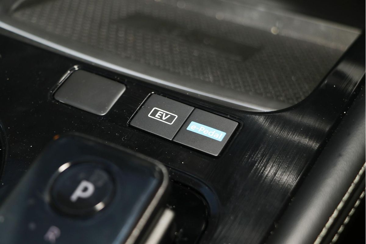2024 Nissan X-TRAIL Ti e-POWER T33