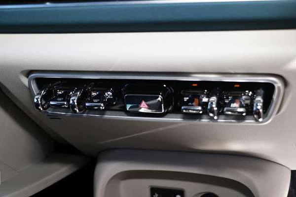 2025 GWM Ora Standard Range ES11