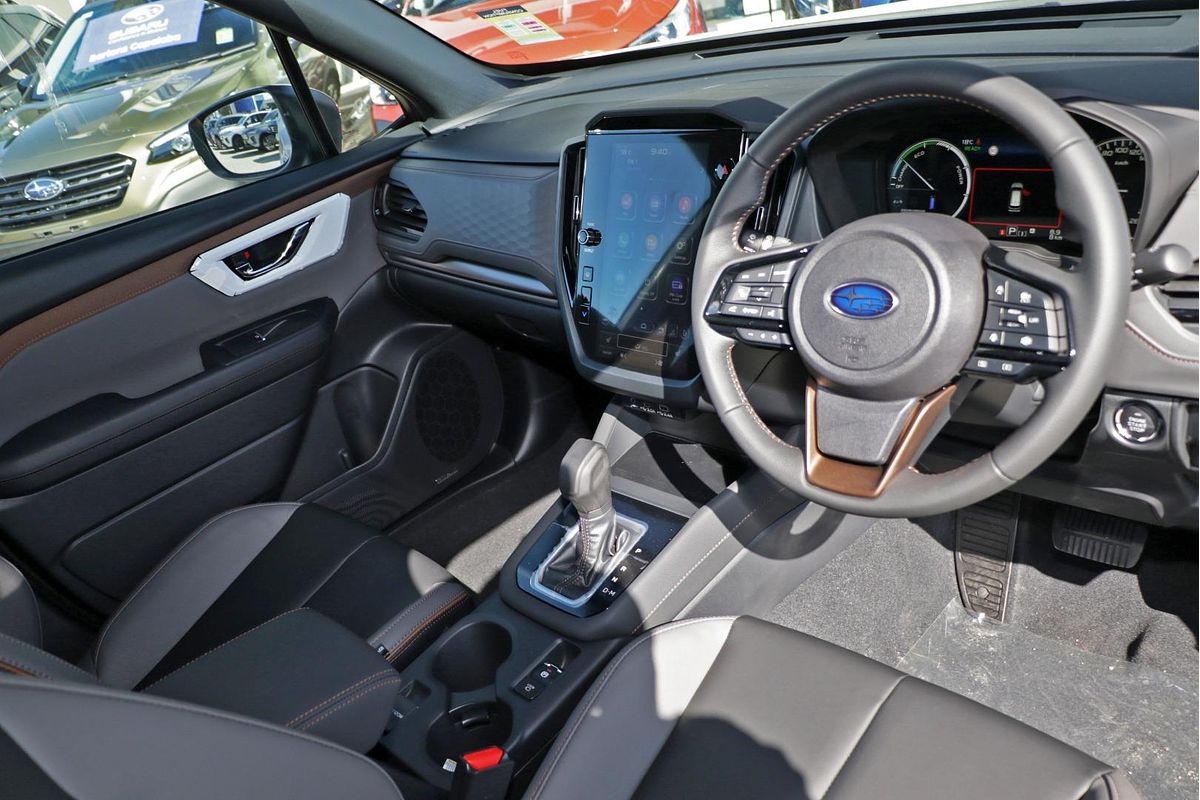 2025 Subaru Forester Hybrid Sport S6