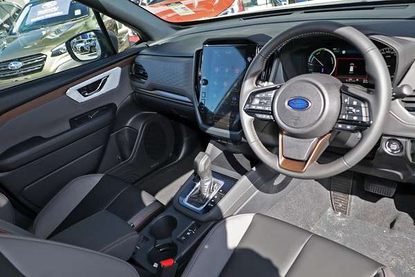 2025 Subaru Forester Hybrid Sport S6