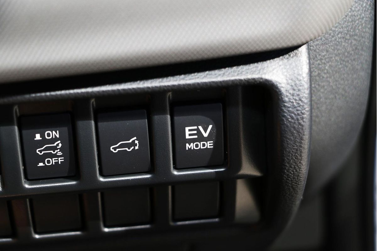 2025 Subaru Forester Hybrid Sport S6