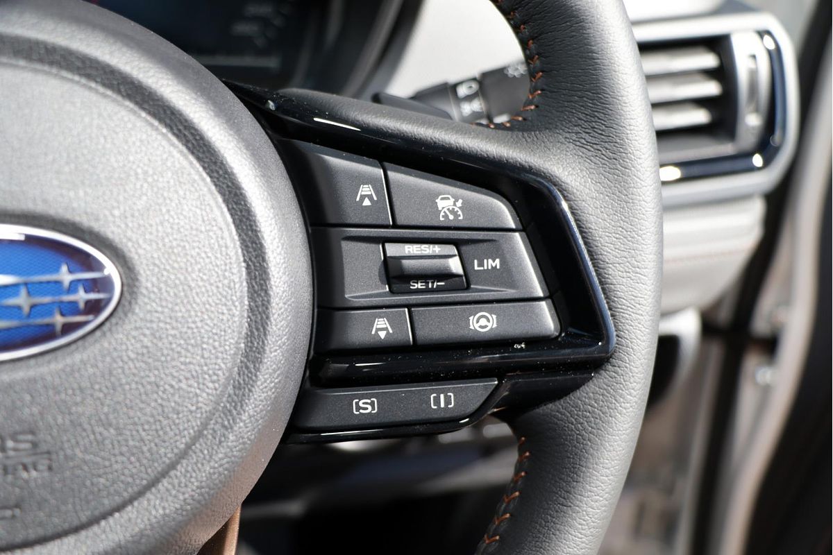 2025 Subaru Forester Hybrid Sport S6