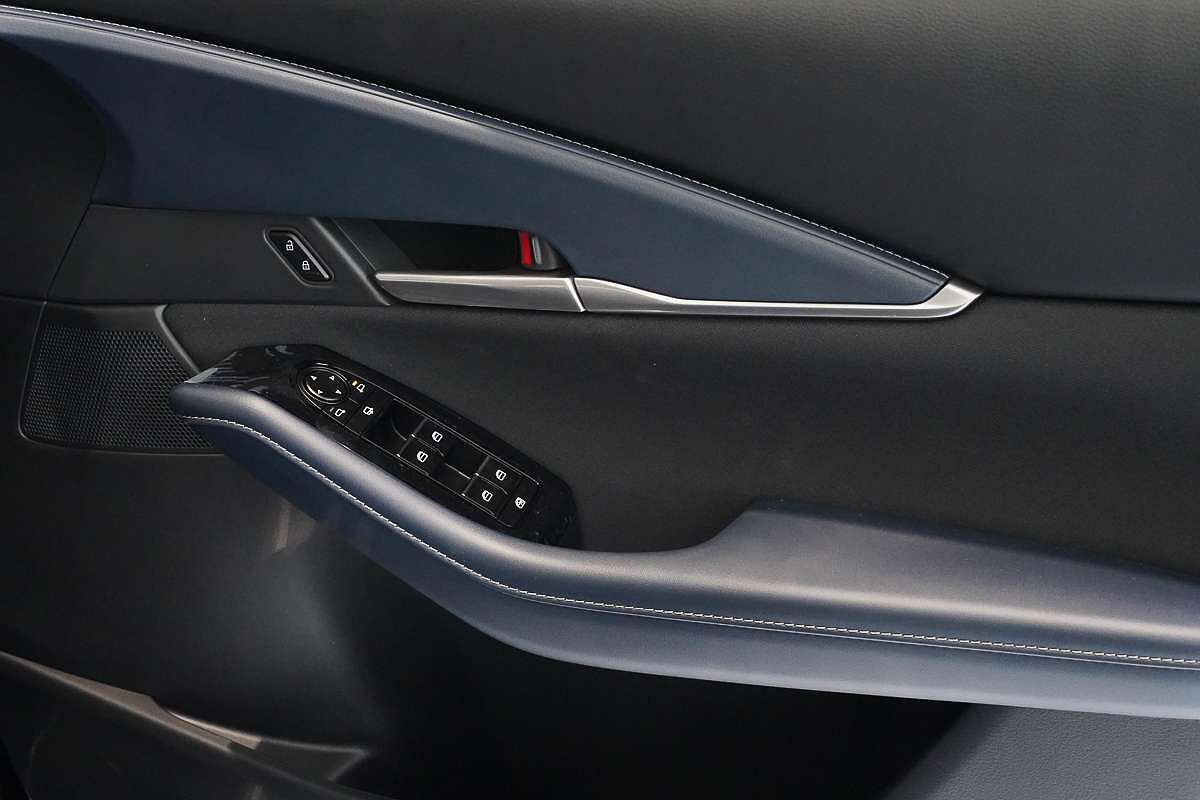 2025 Mazda CX-30 G20 Evolve DM Series