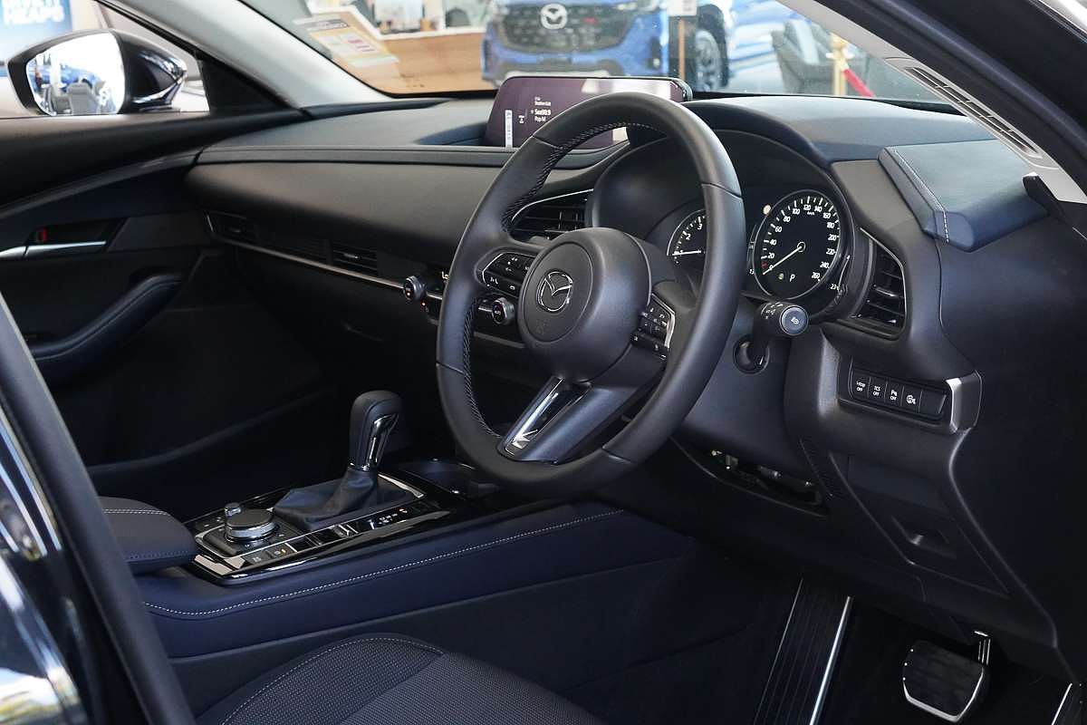 2025 Mazda CX-30 G20 Evolve DM Series
