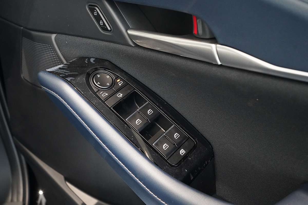 2025 Mazda CX-30 G20 Evolve DM Series