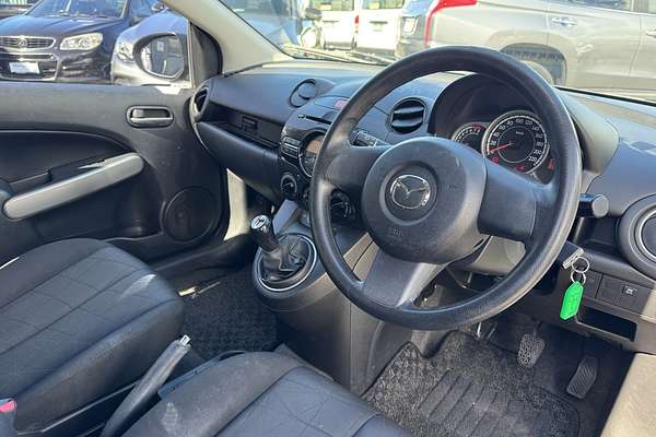 2011 Mazda 2 Neo DE Series 1