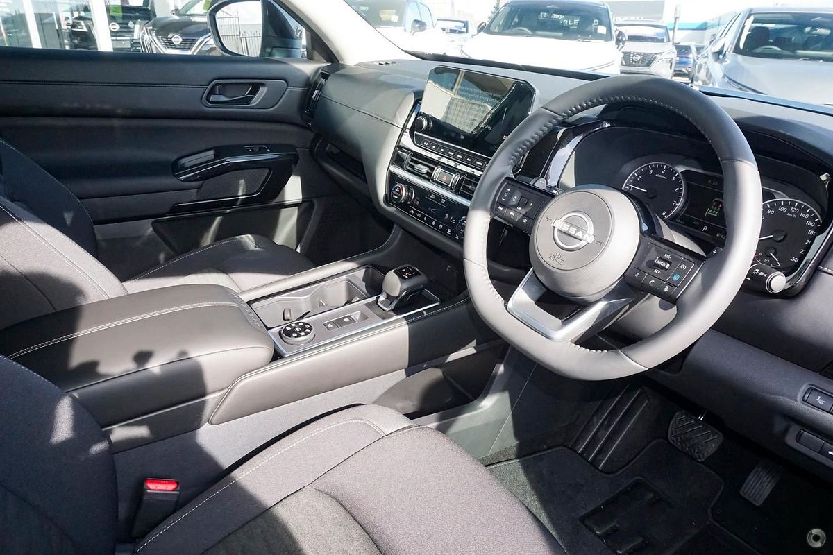2024 Nissan Pathfinder ST-L R53