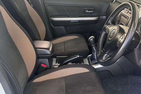 2015 Suzuki Grand Vitara Sport JB