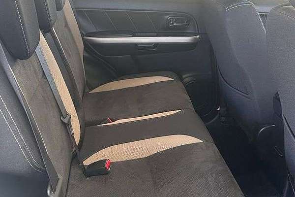 2015 Suzuki Grand Vitara Sport JB