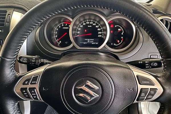 2015 Suzuki Grand Vitara Sport JB