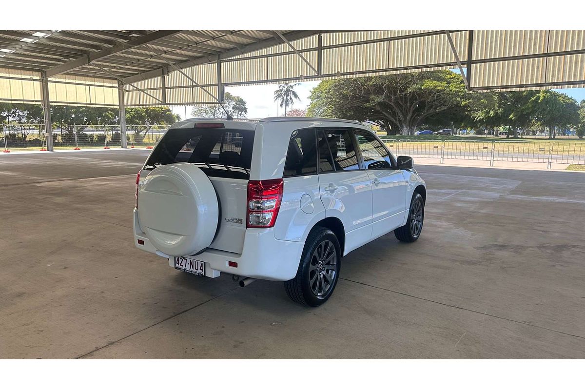 2015 Suzuki Grand Vitara Sport JB