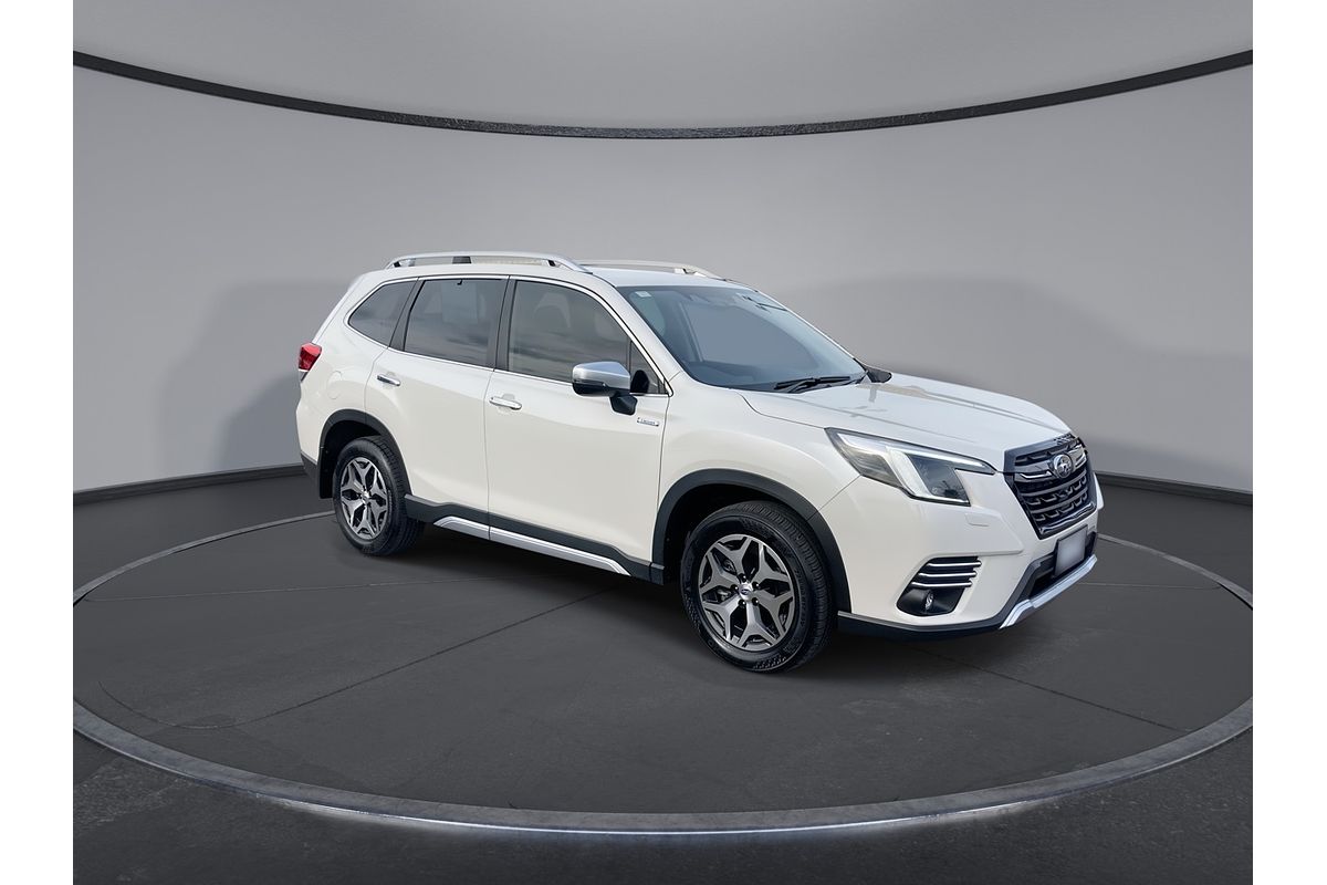 2022 Subaru Forester Hybrid L S5