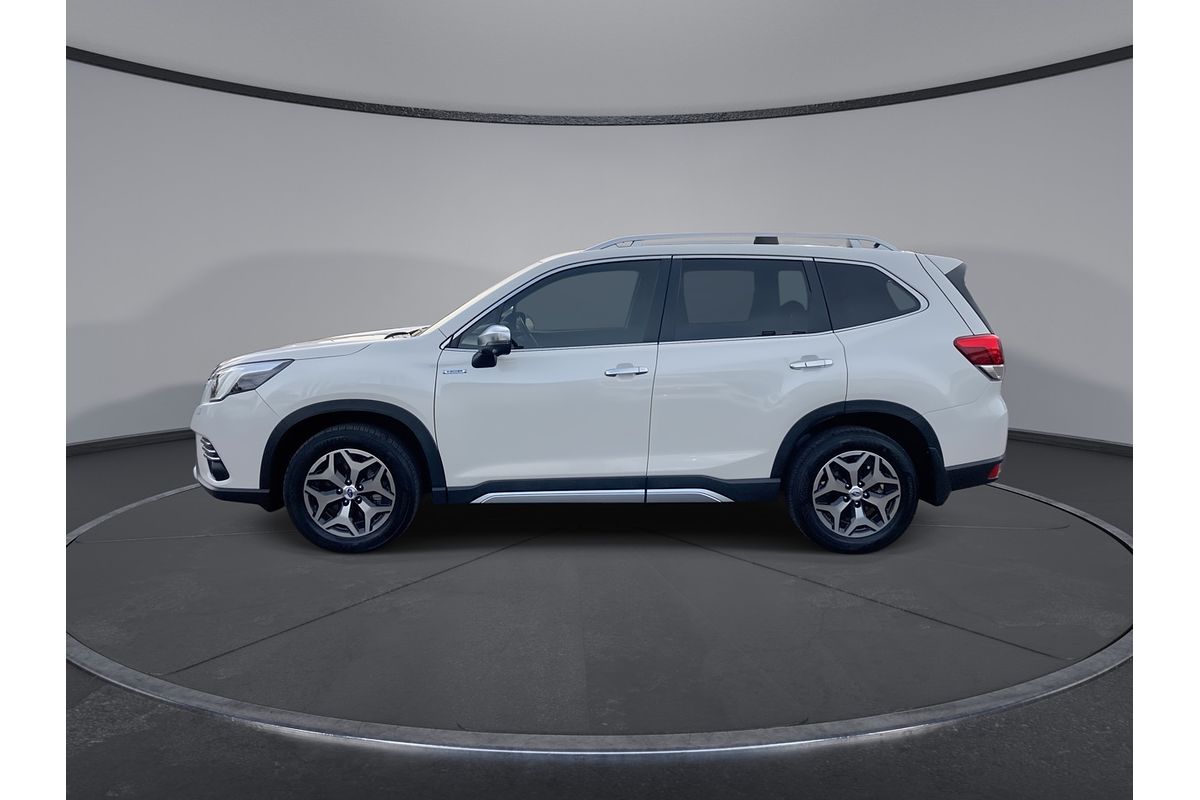 2022 Subaru Forester Hybrid L S5