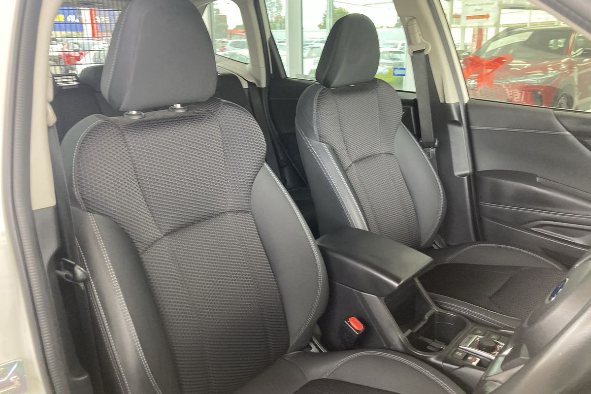 2022 Subaru Forester Hybrid L S5