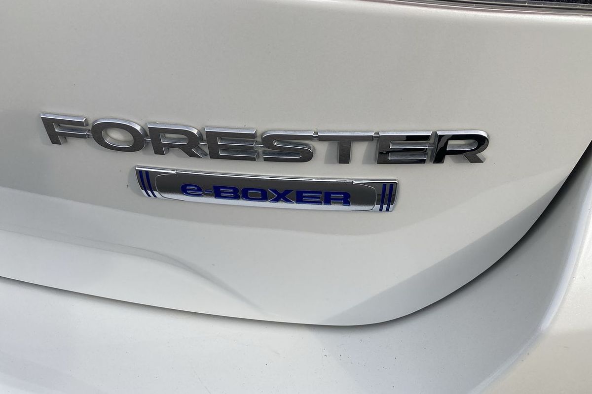 2022 Subaru Forester Hybrid L S5
