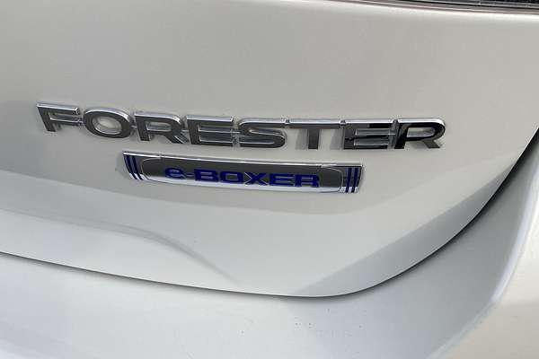 2022 Subaru Forester Hybrid L S5