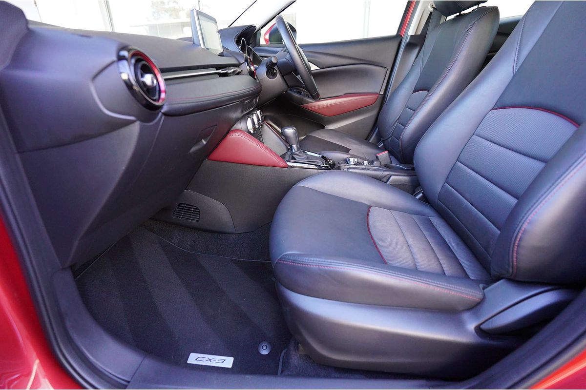 2015 Mazda CX-3 sTouring DK
