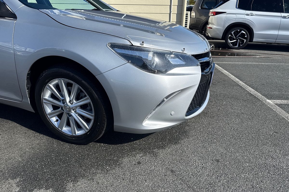 2017 Toyota Camry Atara S ASV50R