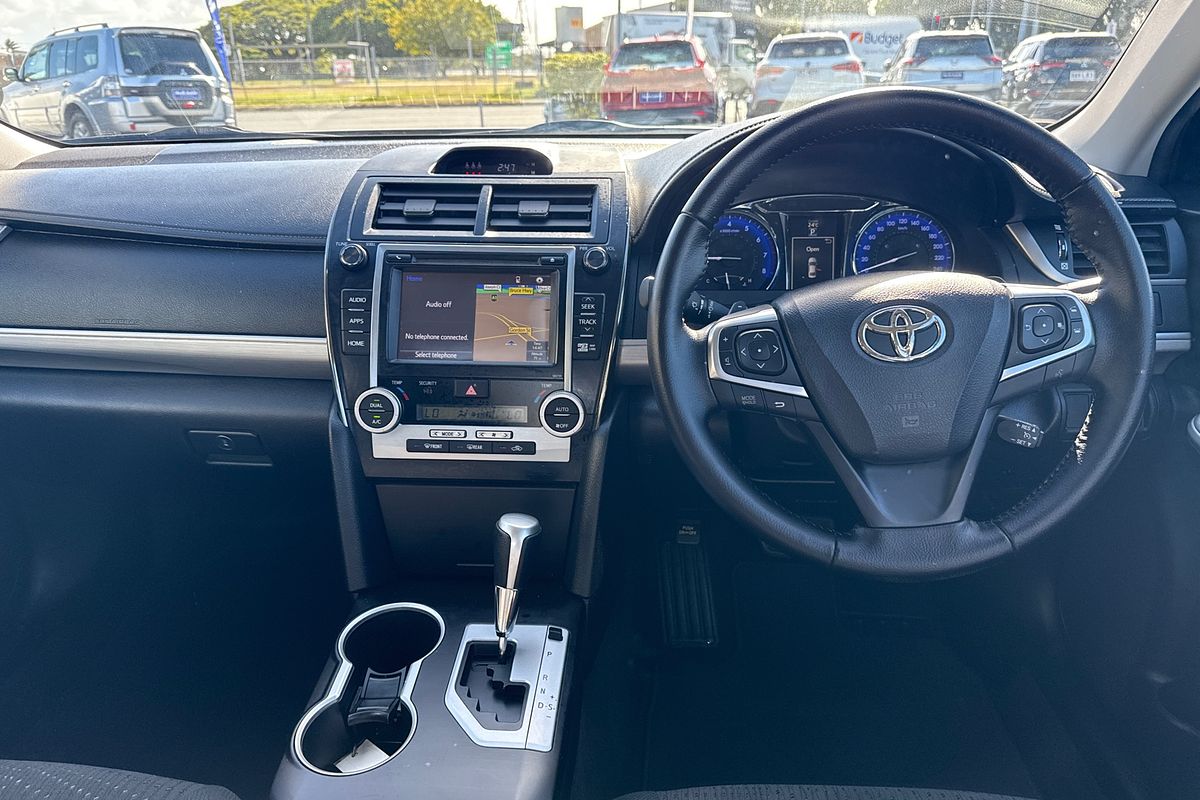 2017 Toyota Camry Atara S ASV50R