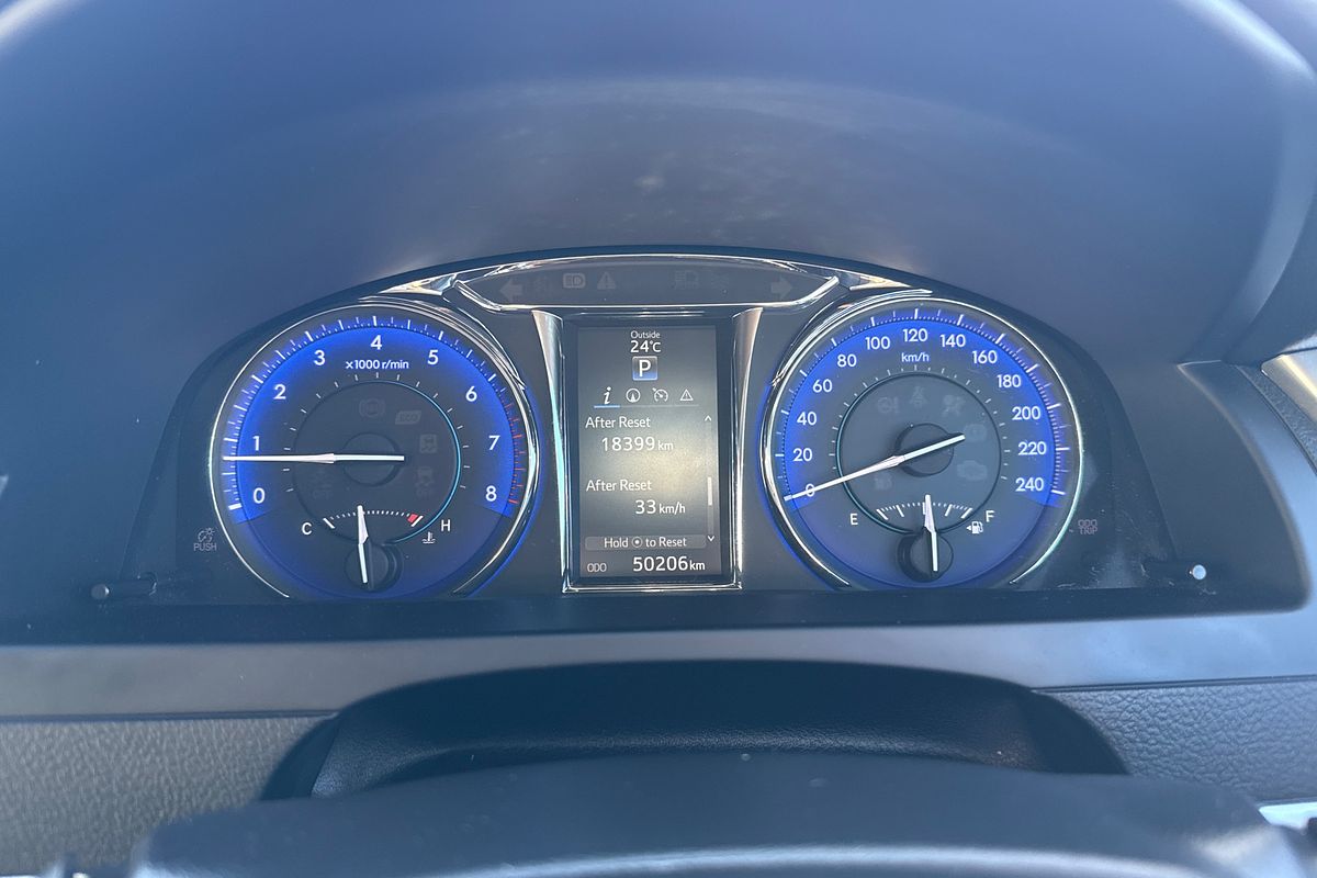 2017 Toyota Camry Atara S ASV50R