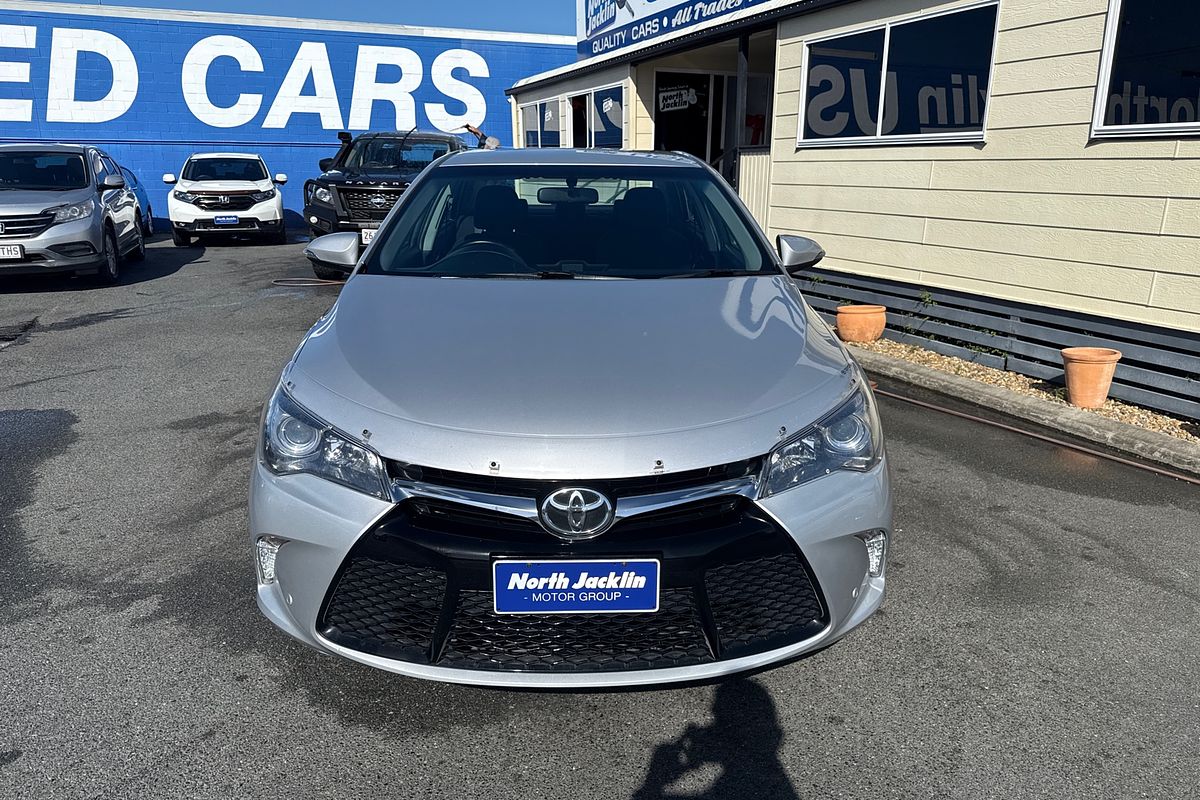 2017 Toyota Camry Atara S ASV50R