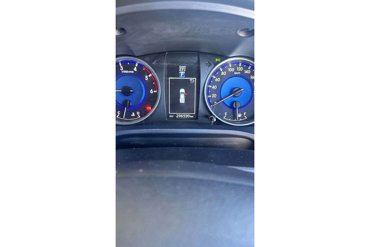2018 Toyota Hilux SR5 GUN126R 4X4
