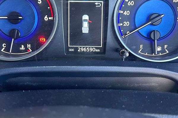 2018 Toyota Hilux SR5 GUN126R 4X4