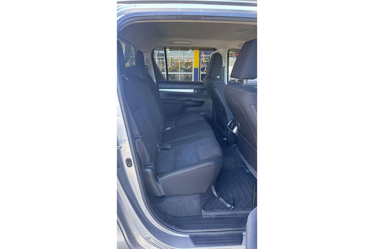 2018 Toyota Hilux SR5 GUN126R 4X4