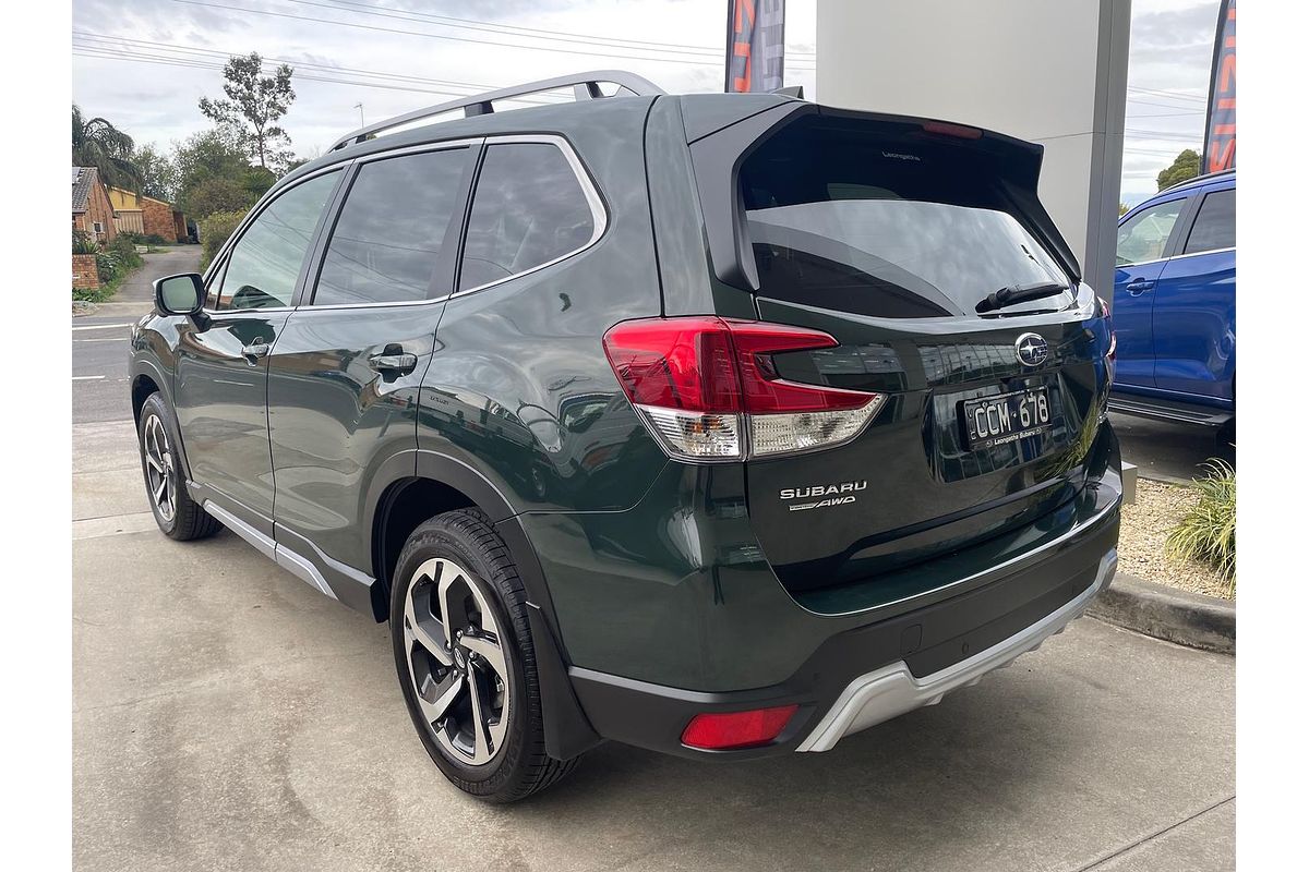2022 Subaru Forester 2.5i-S S5