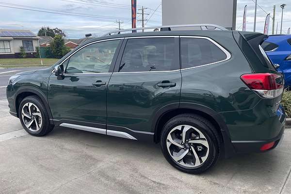 2022 Subaru Forester 2.5i-S S5
