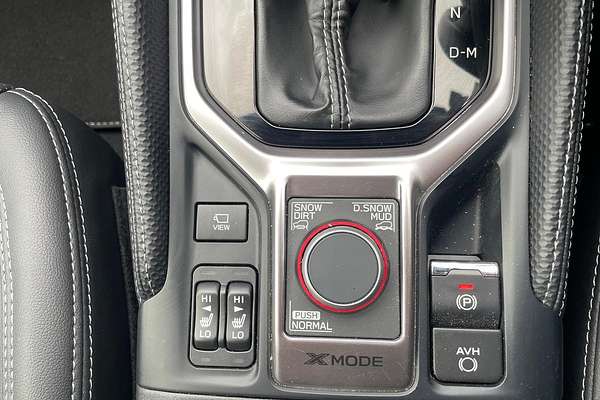 2022 Subaru Forester 2.5i-S S5