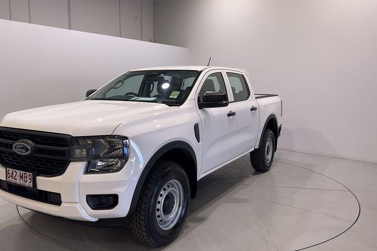 2024 Ford Ranger XL 4X4 2.0L