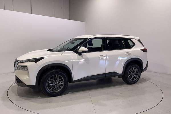 2023 Nissan X-TRAIL ST T33