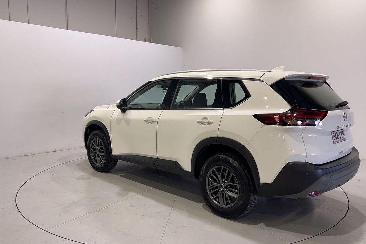 2023 Nissan X-TRAIL ST T33