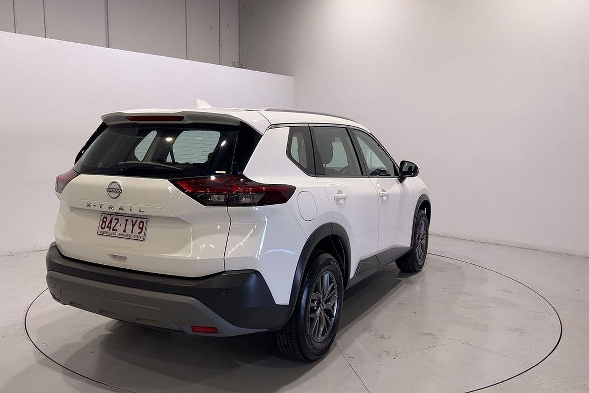 2023 Nissan X-TRAIL ST T33