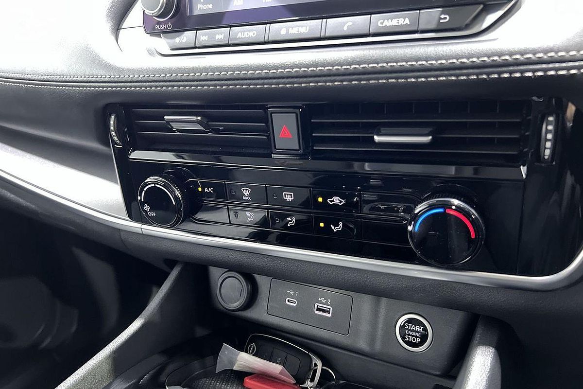 2023 Nissan X-TRAIL ST T33
